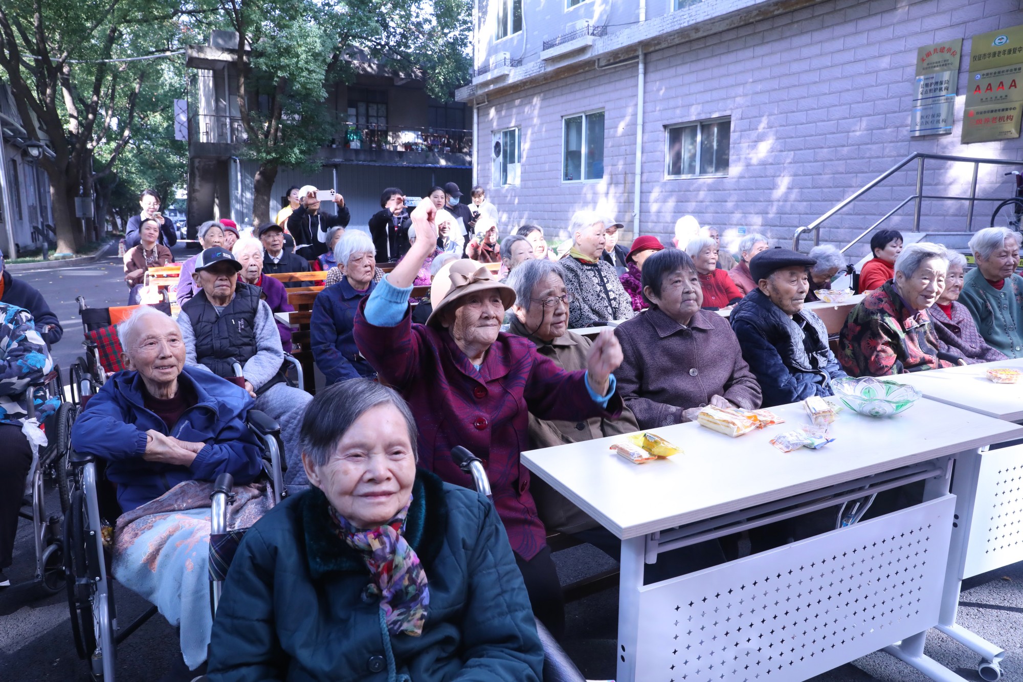 徐梦摄7.jpg 徐梦摄7.jpg